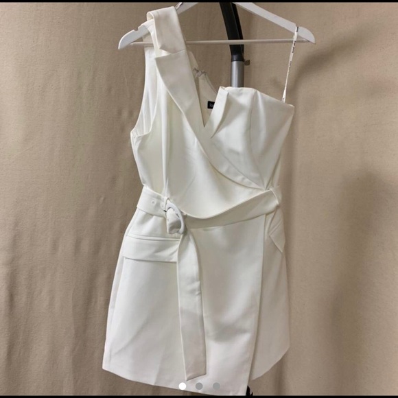 Stunning Lavish Alice White playsuit - Picture 3 of 5